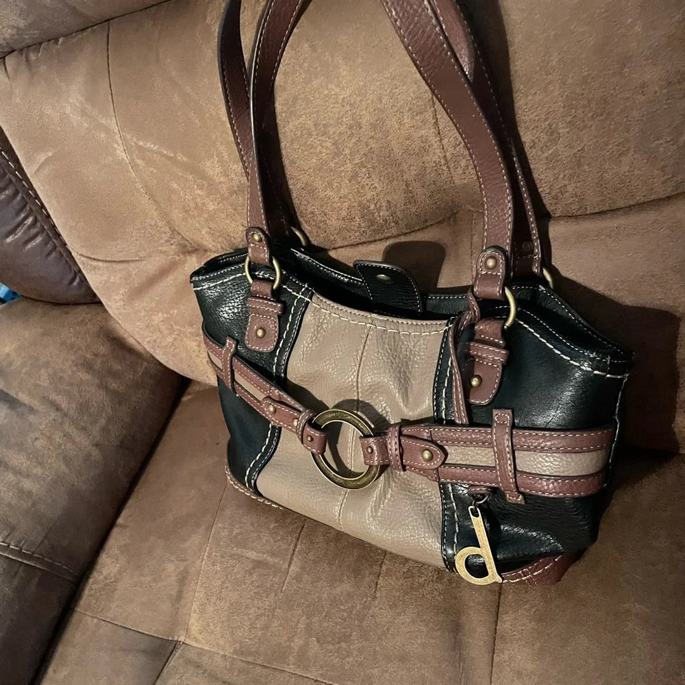boc Two-Tone Leather Shoulder Bag in Black, Taupe & Brown - Picture 8 of 9